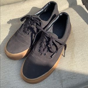 Vans Gum Era Shoe | Black/Classic Gum | Size 11